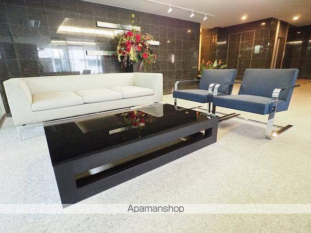 パークフラッツ市谷台町坂