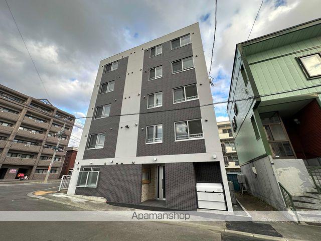 ラフィーネ栄町