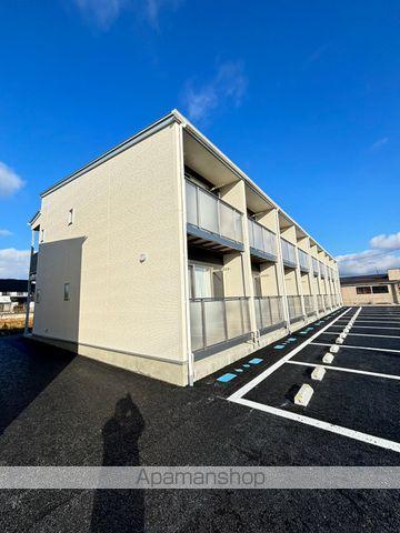 サン・エフ B[2階]