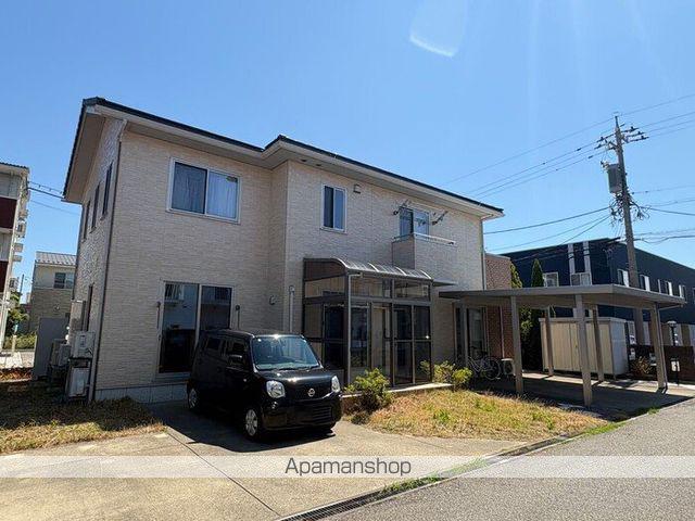 石川県小松市  築16年