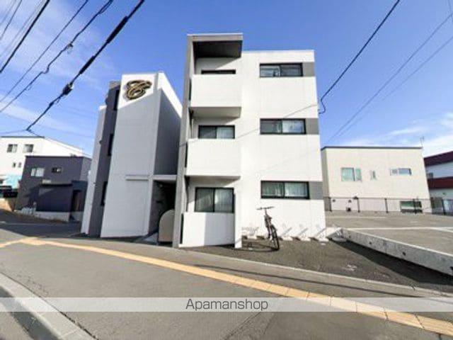 カームヒルズ