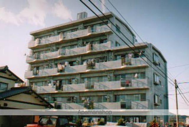 クレセントマンション