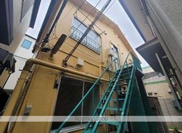 山岸マンションA