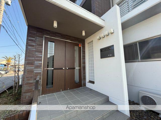 中央本線 勝川駅(ＪＲ) 徒歩25分 3階建 築18年