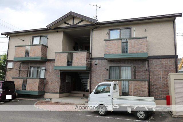 ロイヤルスクエア