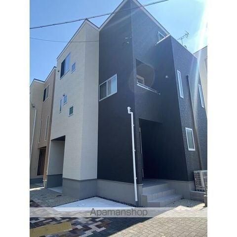 愛知県名古屋市東区芳野3丁目の戸建賃貸