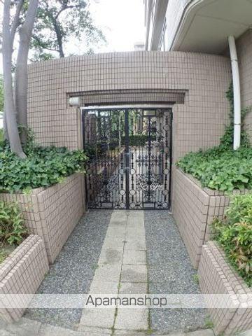 リバーシティ日東
