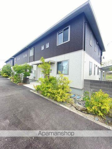 シャーメゾン郡家 C棟(2LDK/1階)