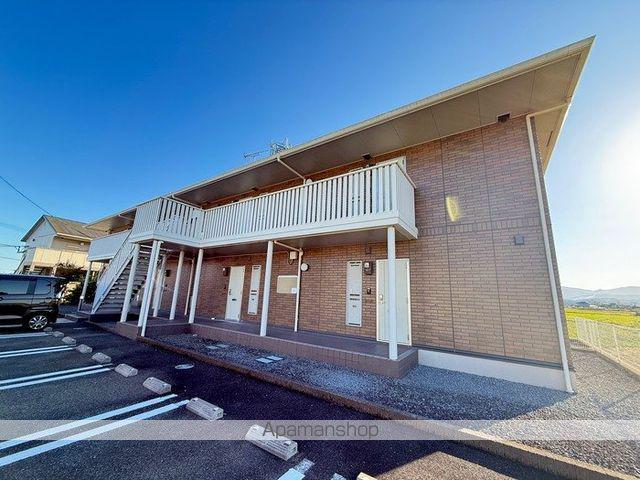 ヴィラシャルマンC・DD棟(1LDK/1階)