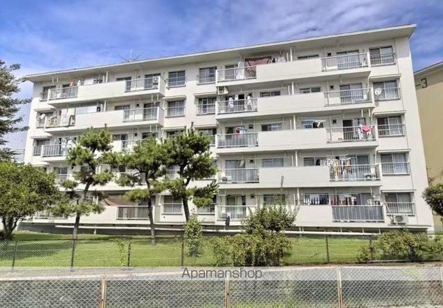 みさと団地8街区4号棟