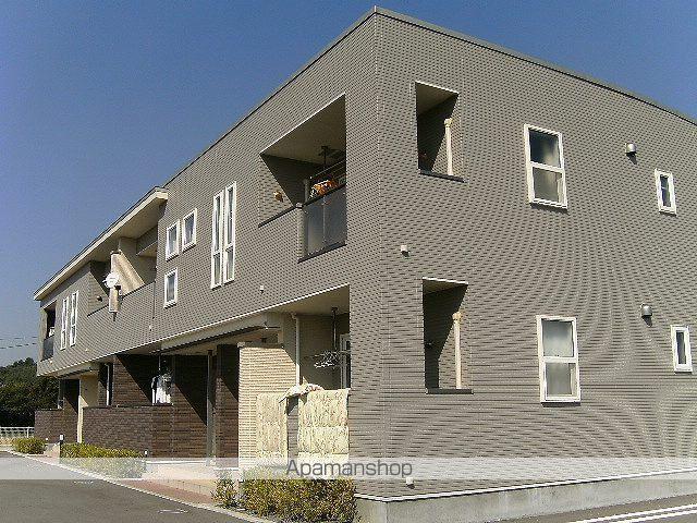 ブライトハウス[2階]