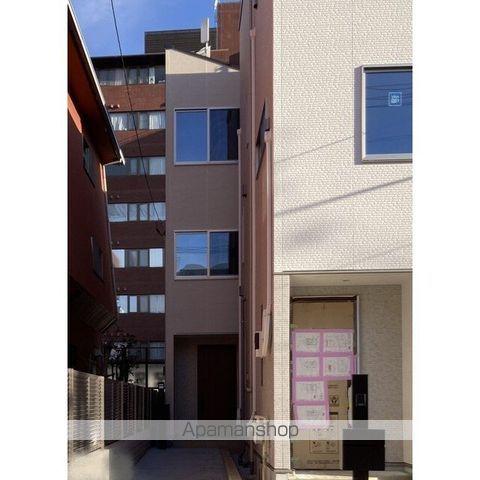 東京地下鉄副都心線 雑司が谷駅(東京メトロ) 徒歩4分  築4年