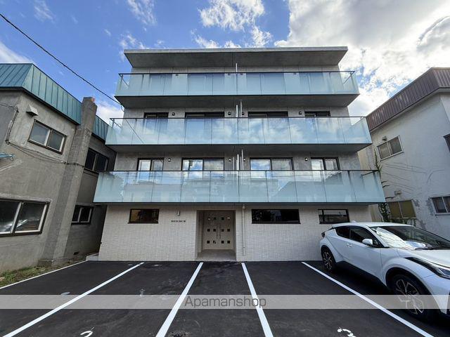 BRIGHTON COURT N20