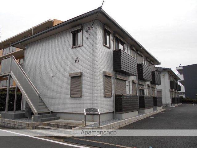 バーガンディー・クレッセント