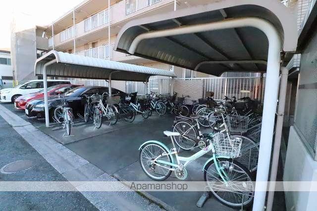 ラークバーレィ