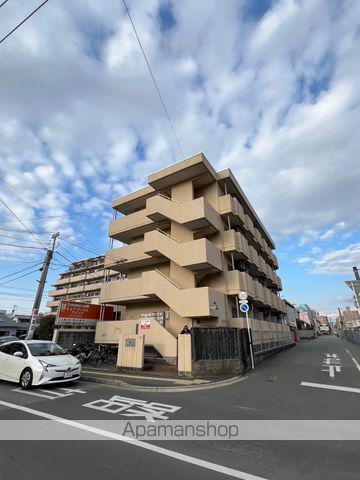 プレアール新大江