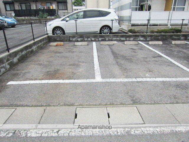 レオパレスらいちょう