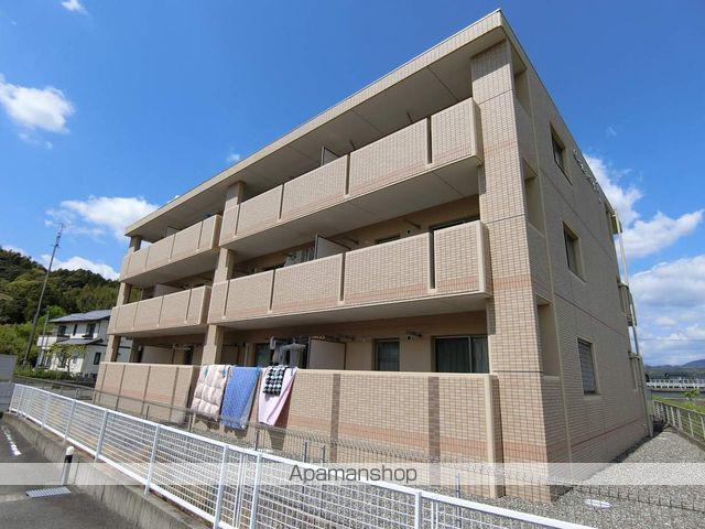 セラヴィー参番館