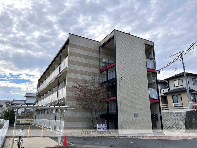 レオパレスラフィーナ