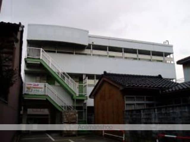あいの風とやま鉄道 高岡駅 徒歩15分  築38年(1DK/2階)