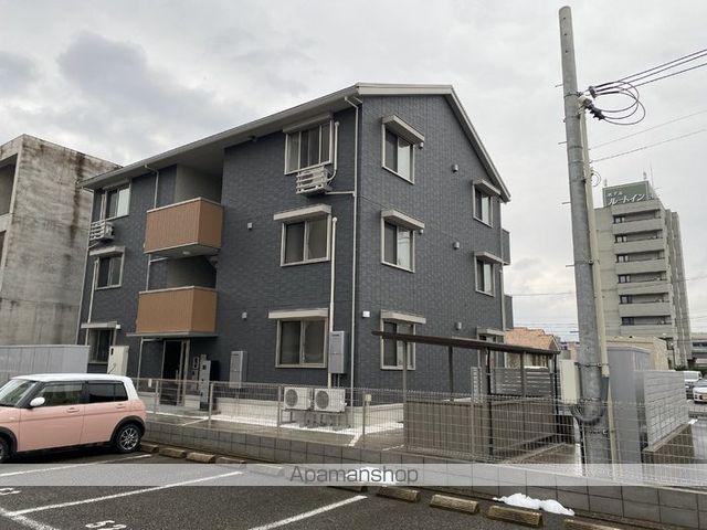 福井県福井市 3階建 築3年