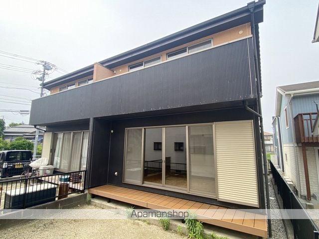 愛知県知多郡武豊町字平井4丁目の建物