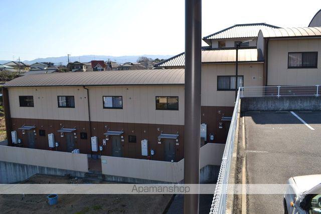 モンシェリ[1階]