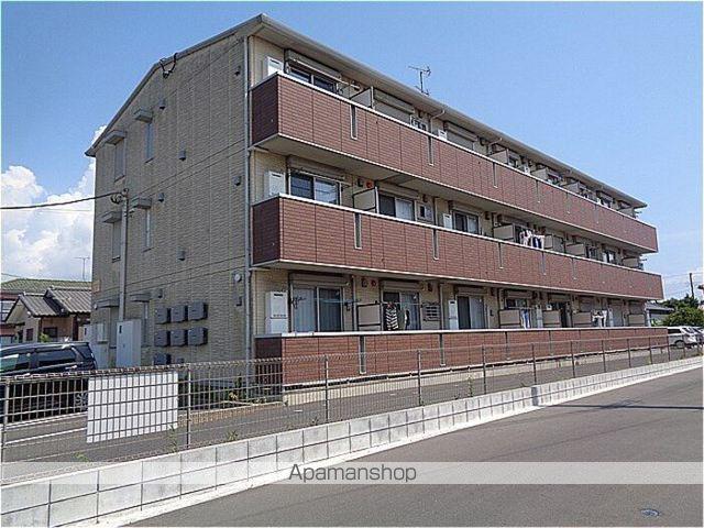 イーストパレス