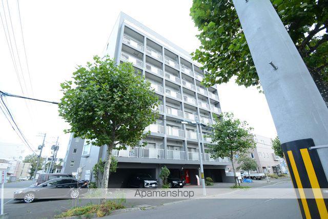 ミルフィオーレ学園前