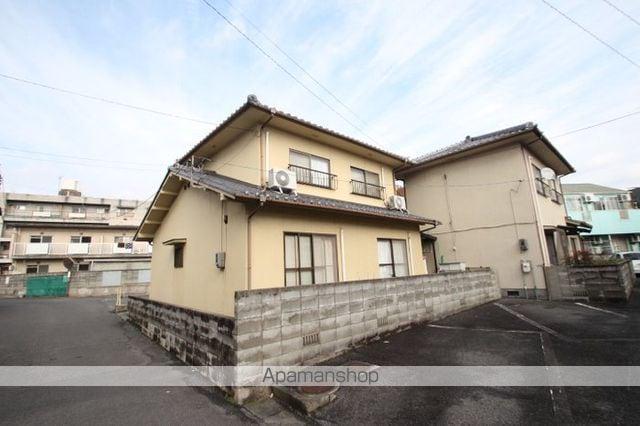 岡山県岡山市北区三門東町の戸建賃貸