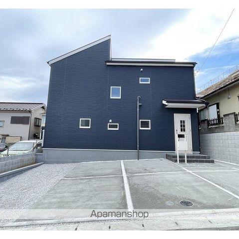 東京都あきる野市 2階建 築4年