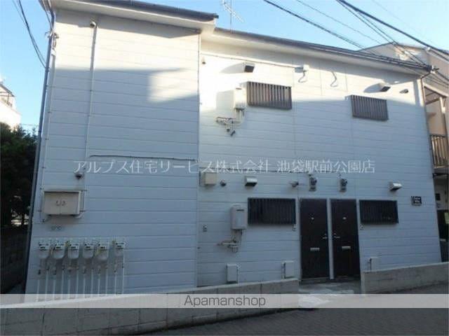 ルポーゼサカイ