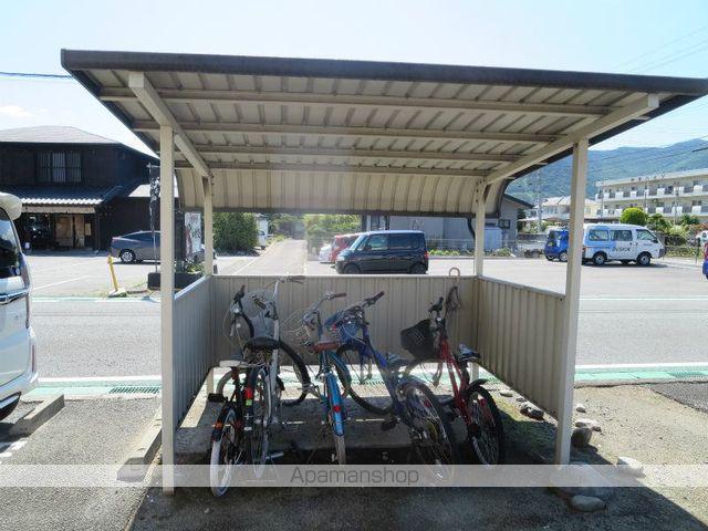 グリーンハイツF