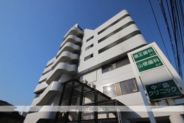 山根ビル