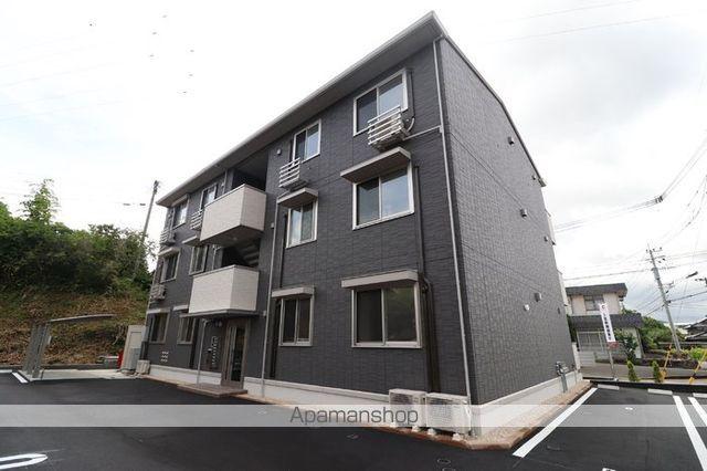FOREST HILLS A棟