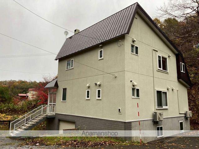 函館本線 南小樽駅 徒歩20分 3階建 築40年