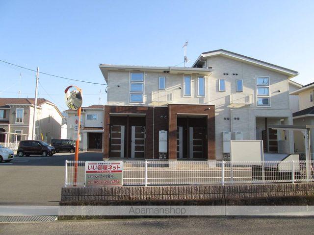 エストレーラⅢ A棟