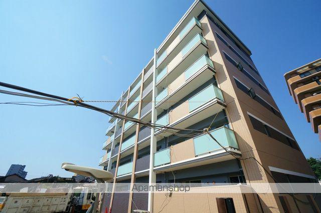 レフィナード博多