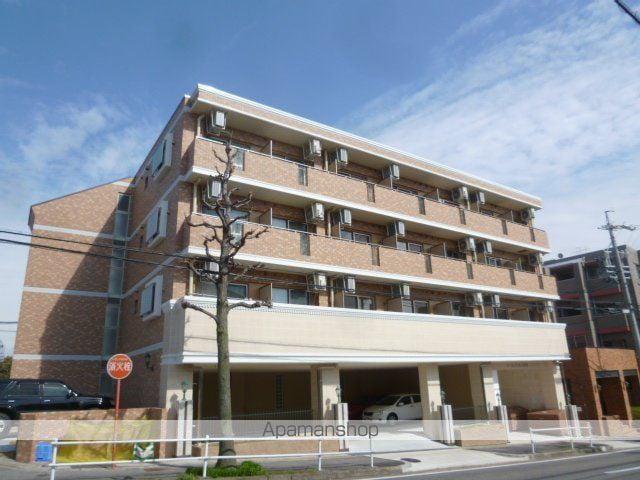 アールズヒルズ社台