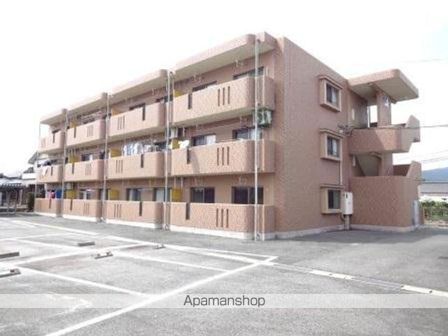 ピオーネハイツ