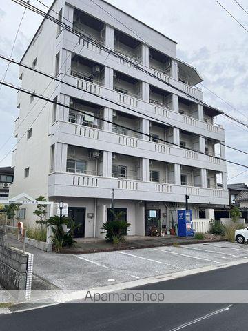 ホワイエ高須
