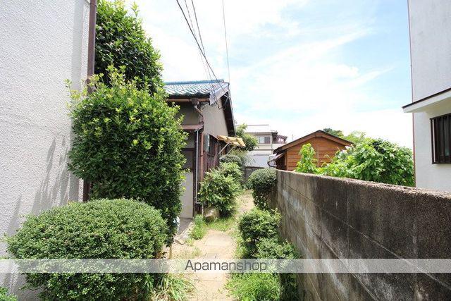 大阪モノレール本線 柴原阪大前駅 徒歩6分 1階建 築67年