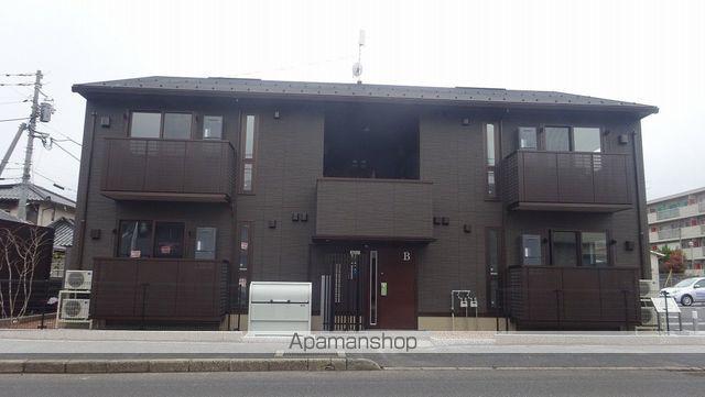 ロイヤルステージ西持田町 B棟