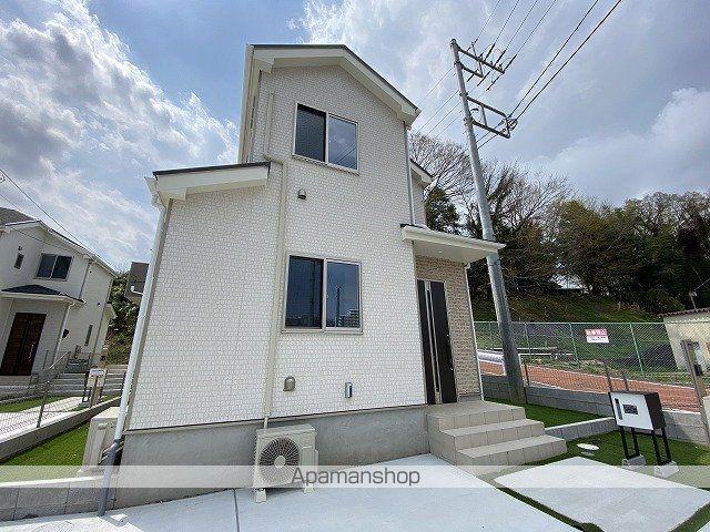 東京都青梅市 2階建 築4年