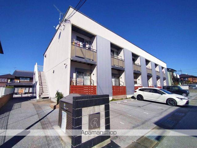 ロイヤルクレスト