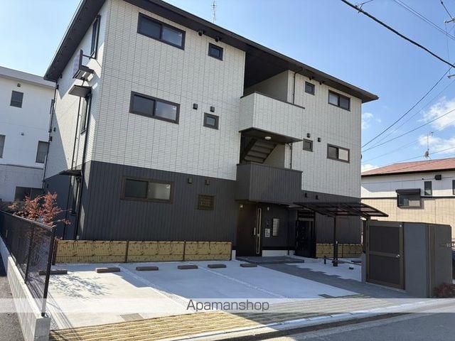 セゾン箱崎宮前