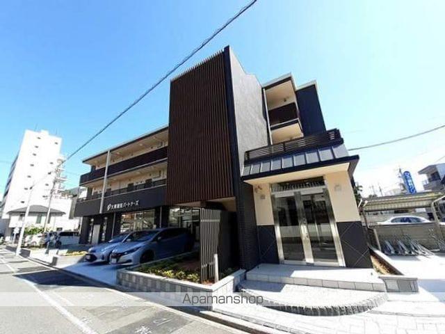愛知県名古屋市昭和区白金1丁目の建物