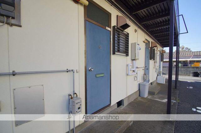 ワコーハイツ C棟