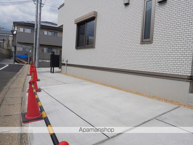 京都府京都市北区 2階建 築1年