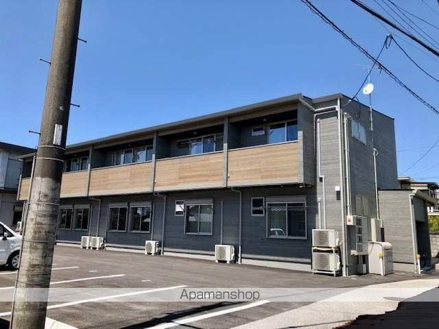 ルアーナスクエア[2階]